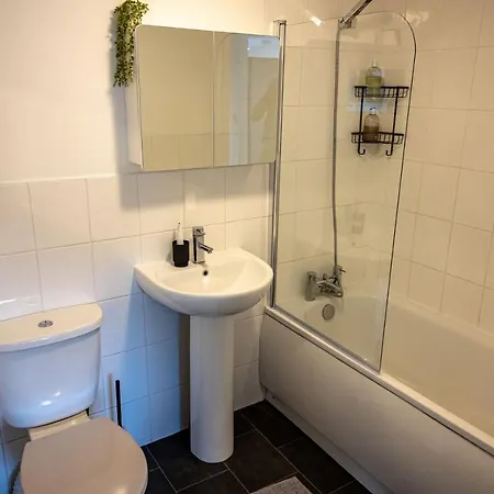 Apartment Short Stays Redland Free Parking! *